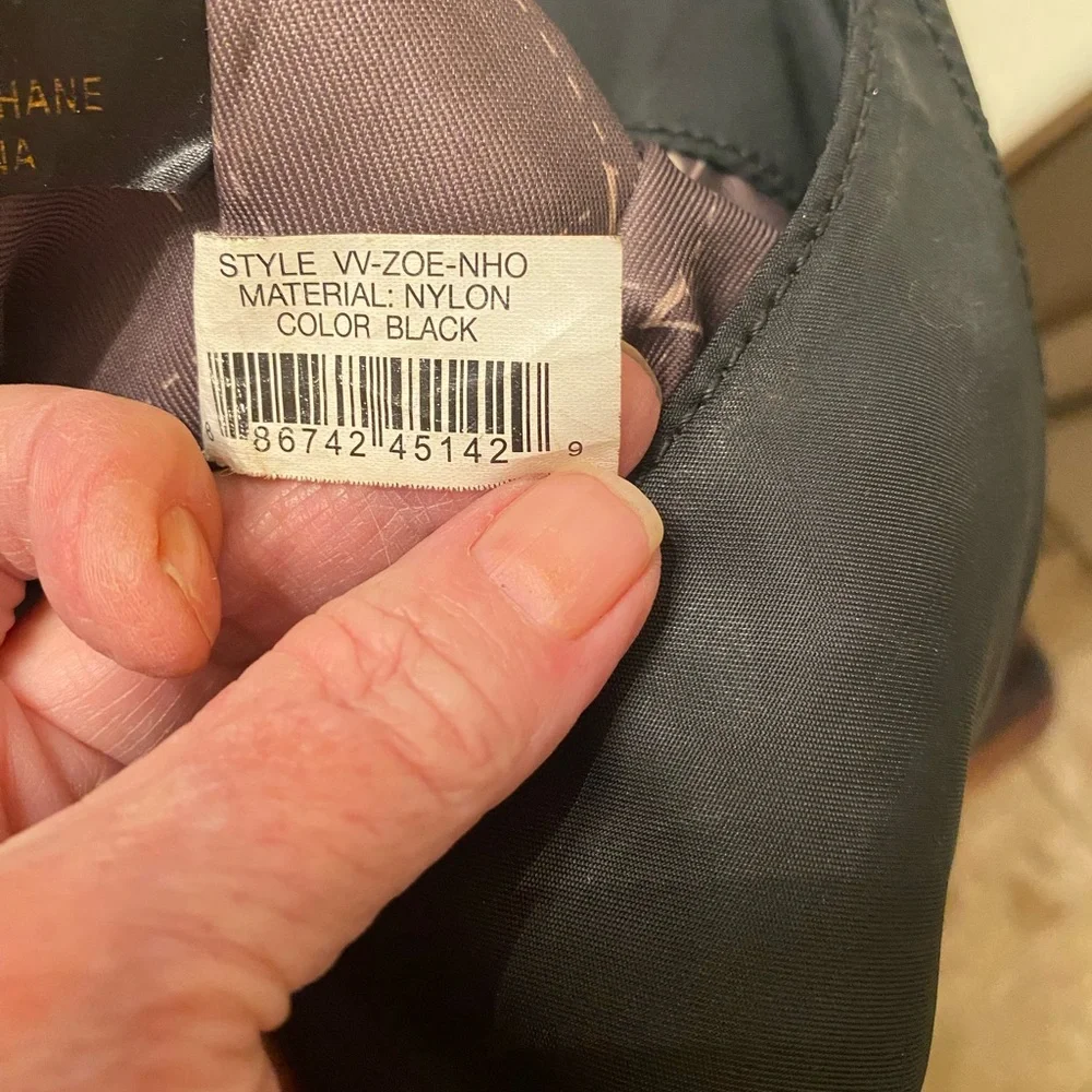 Vince Camuto Sleek Black Hobo Bag - Picture 9 of 13